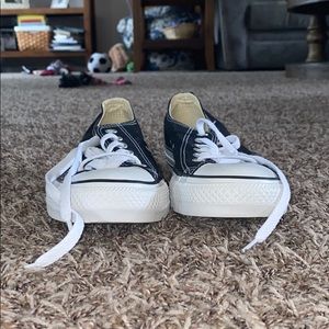 Black converse all star